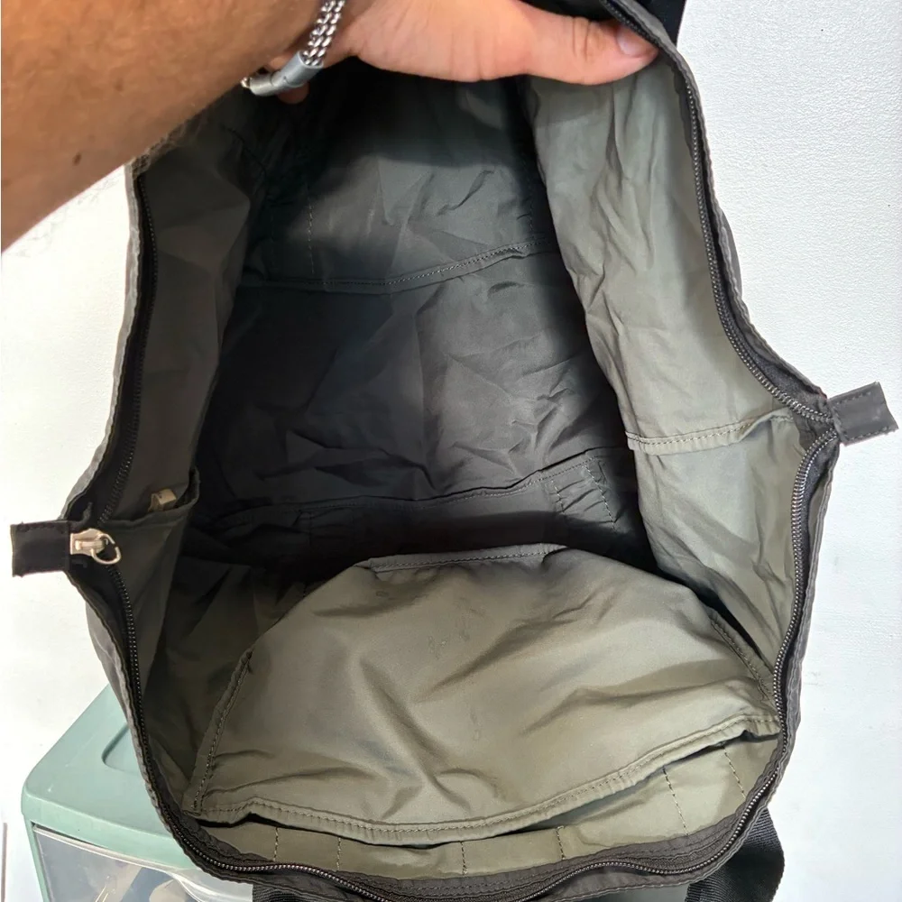 Coach stylish black